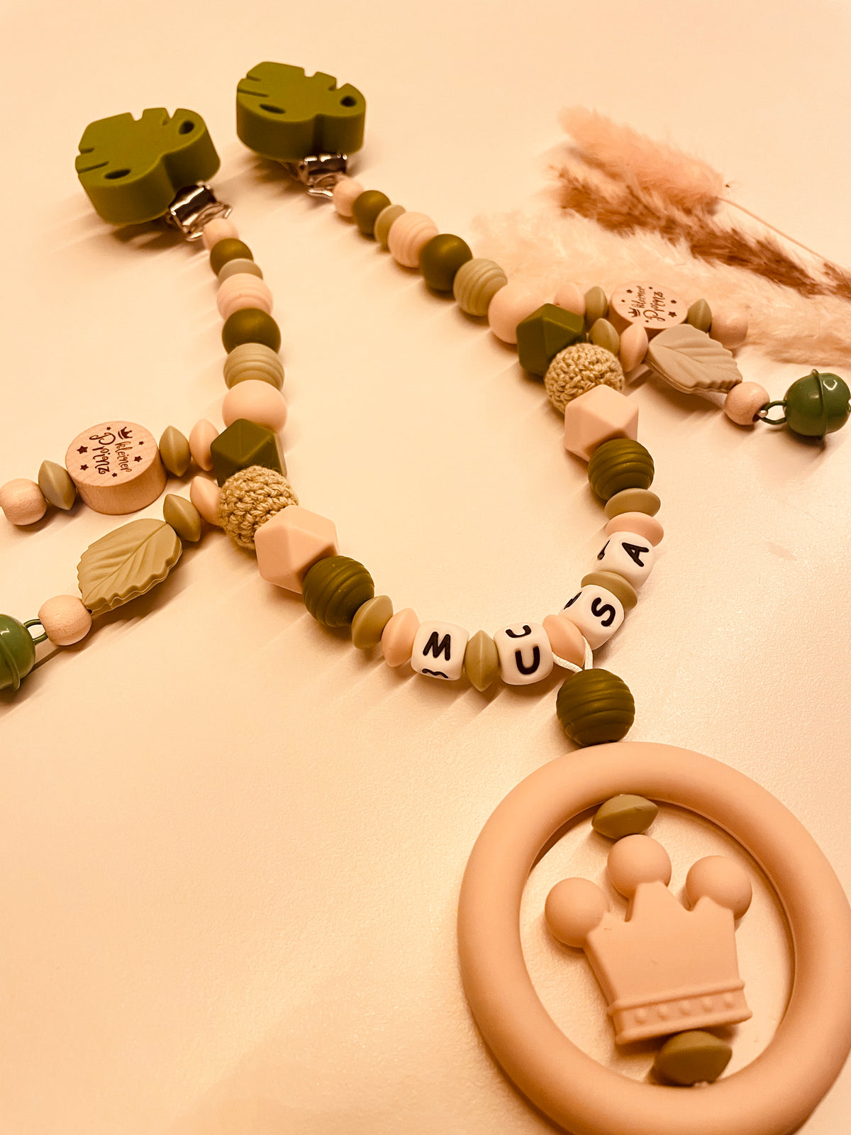 Schnullerkette Kinderwagenkette  kleiner Prinz Blatt grün/beige