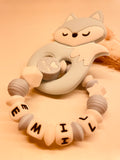 Greifring Fuchs blau weiß, personalisiert mit Namen, Baby, Geschenk, Geburt