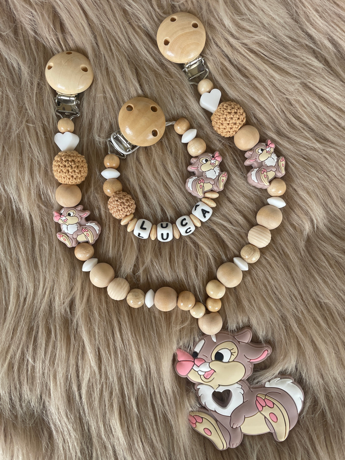 Schnullerkette und Kinderwagenkette Hase in natur-beige, personalisiert mit Namen