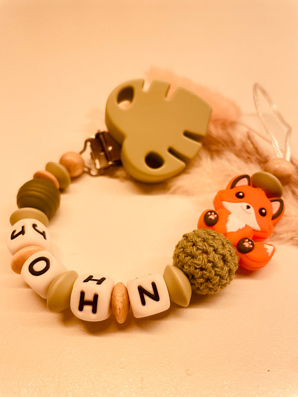 Schnullerkette Fuchs mit Blatt personalisiert mit Namen Baby Geschenk