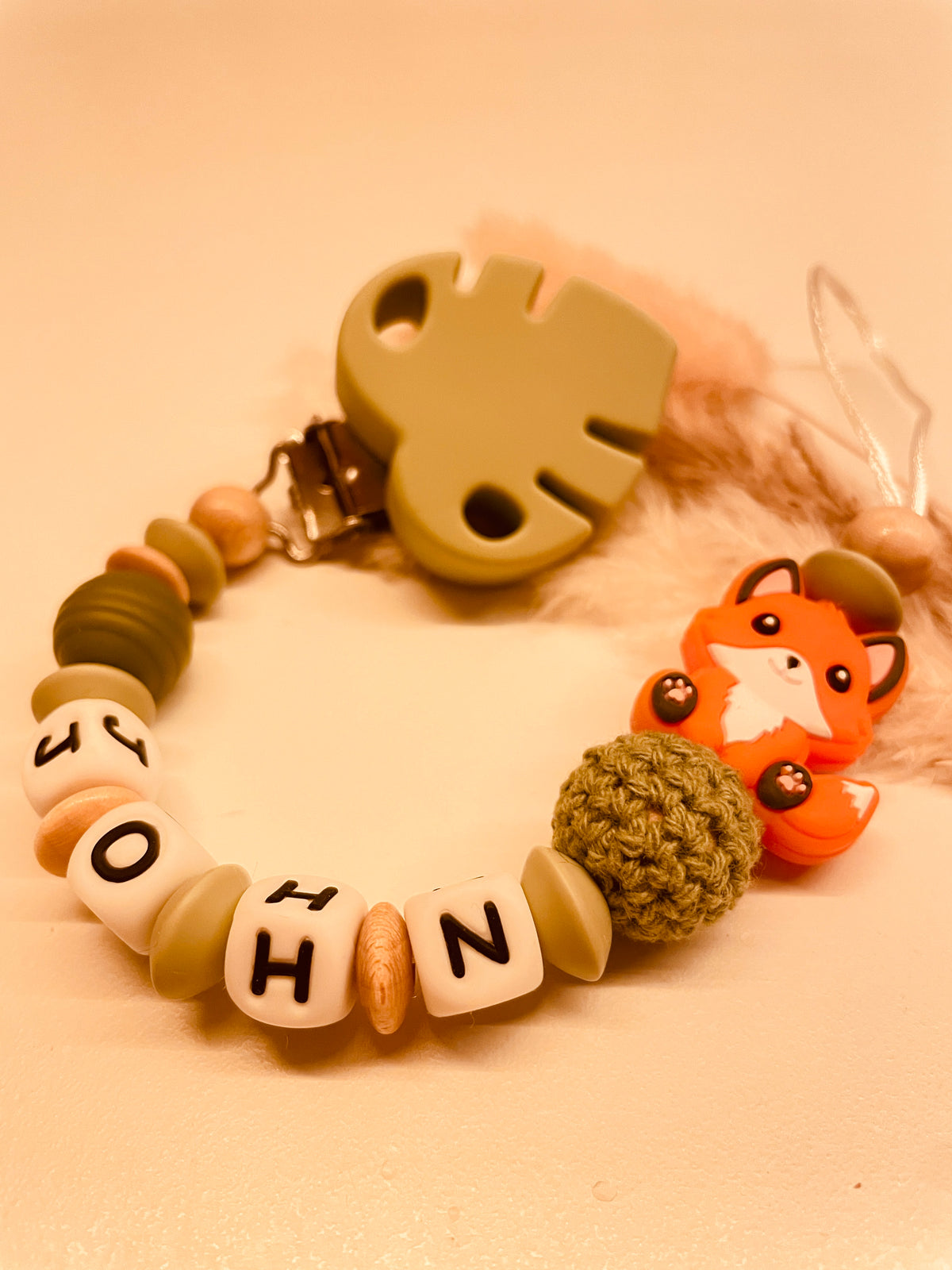 Schnullerkette Fuchs mit Blatt personalisiert mit Namen Baby Geschenk