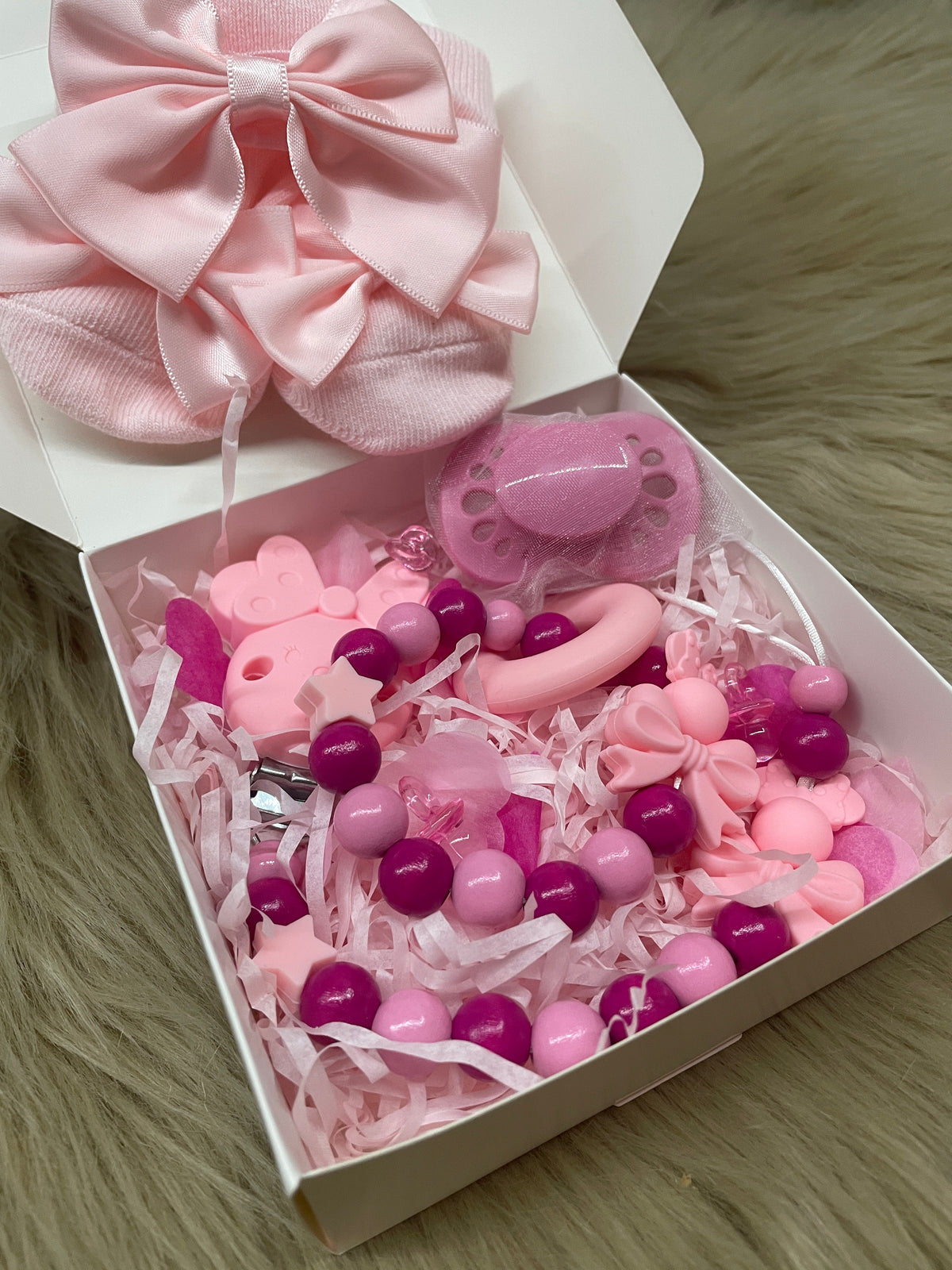 Geschenkbox klein pink rosa Maus 4-teilig Babygeschenk Set personalisiert Mädchen handgefertigt
