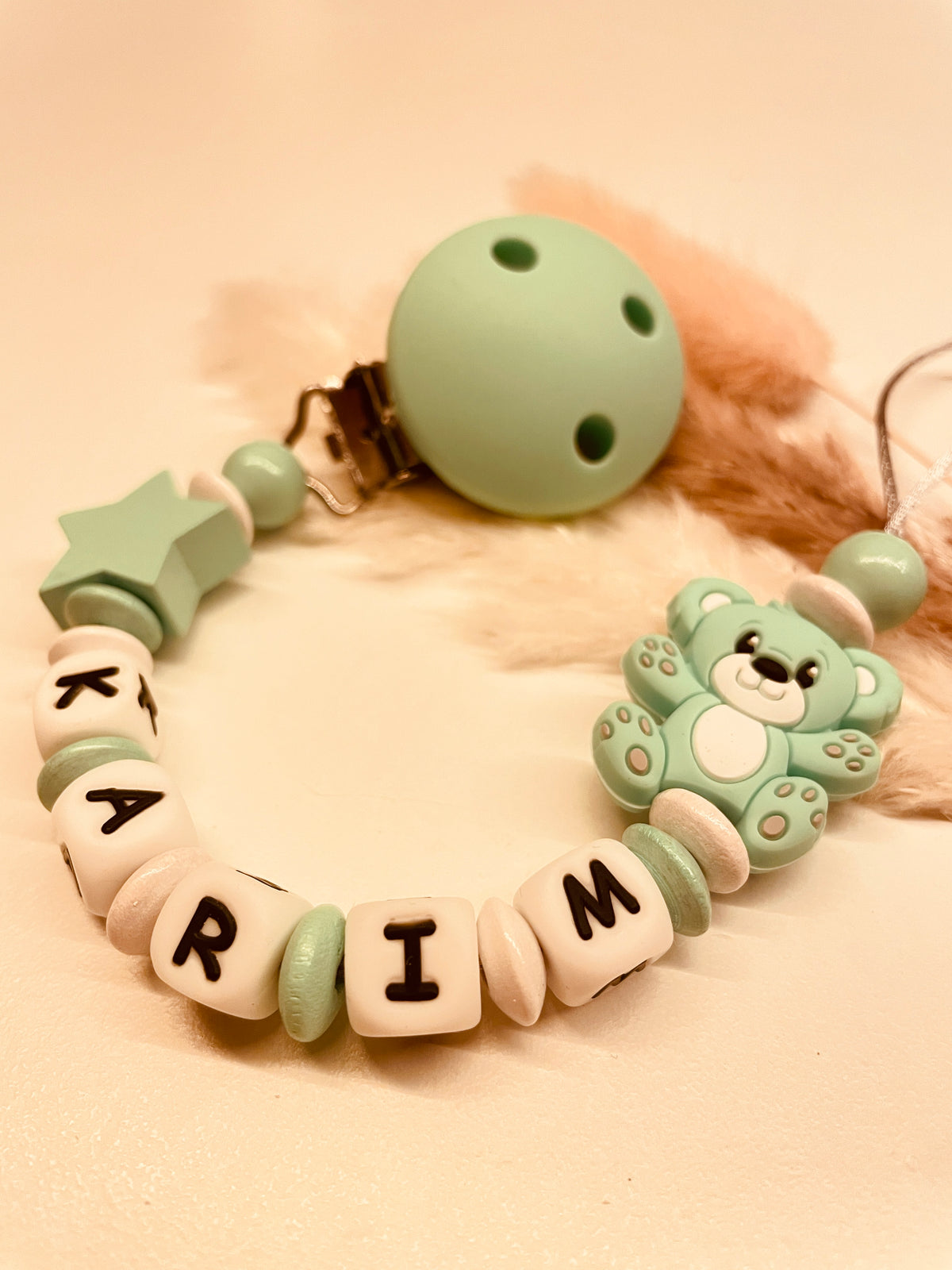 Schnullerkette personalisiert Teddy Stern mint/weiß
