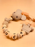 Schnullerkette Maus mit Krone blau weiß personalisiert handgefertigt Babygeschenk Junge