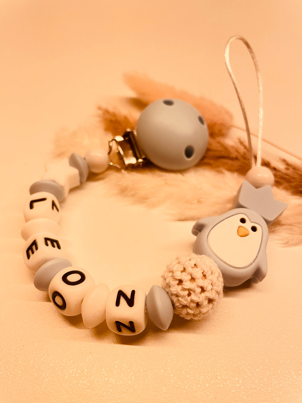 Schnullerkette personalisiert mit Namen Pinguin blau weiß Baby Geburt Geschenk 