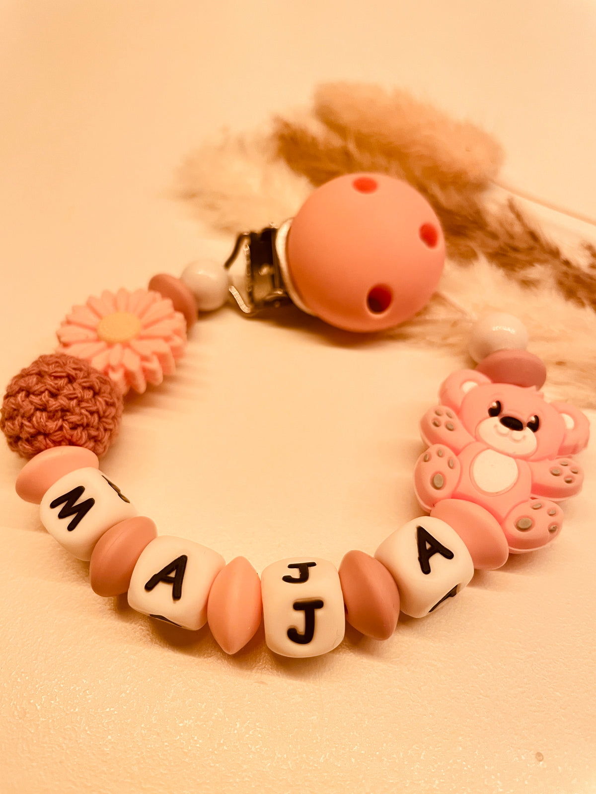 Schnullerkette personalisiert mit Bär und Blume rosa altrosa mit Namen Baby Geschenk Geburt