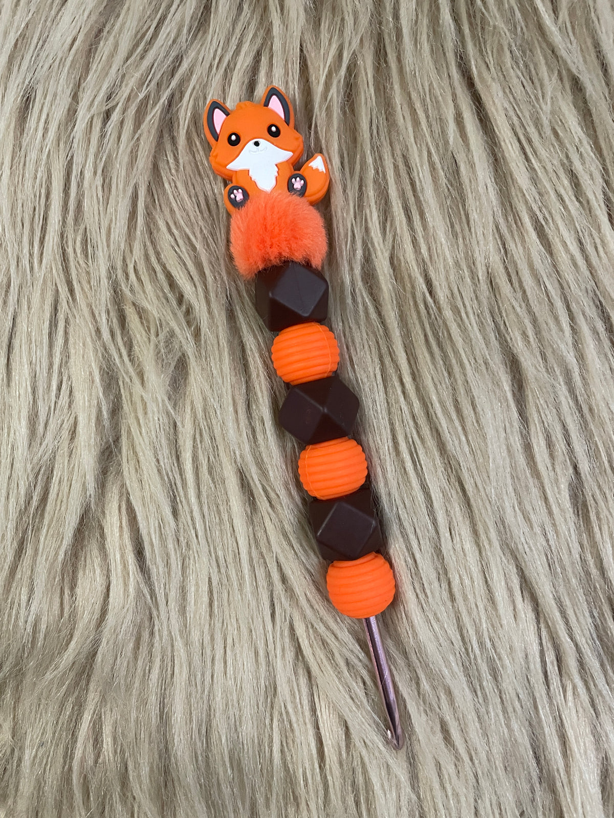Häkelnadel Fuchs orange braun Silikon ergonomisch Häkelzubehör mit Tiermotiv
