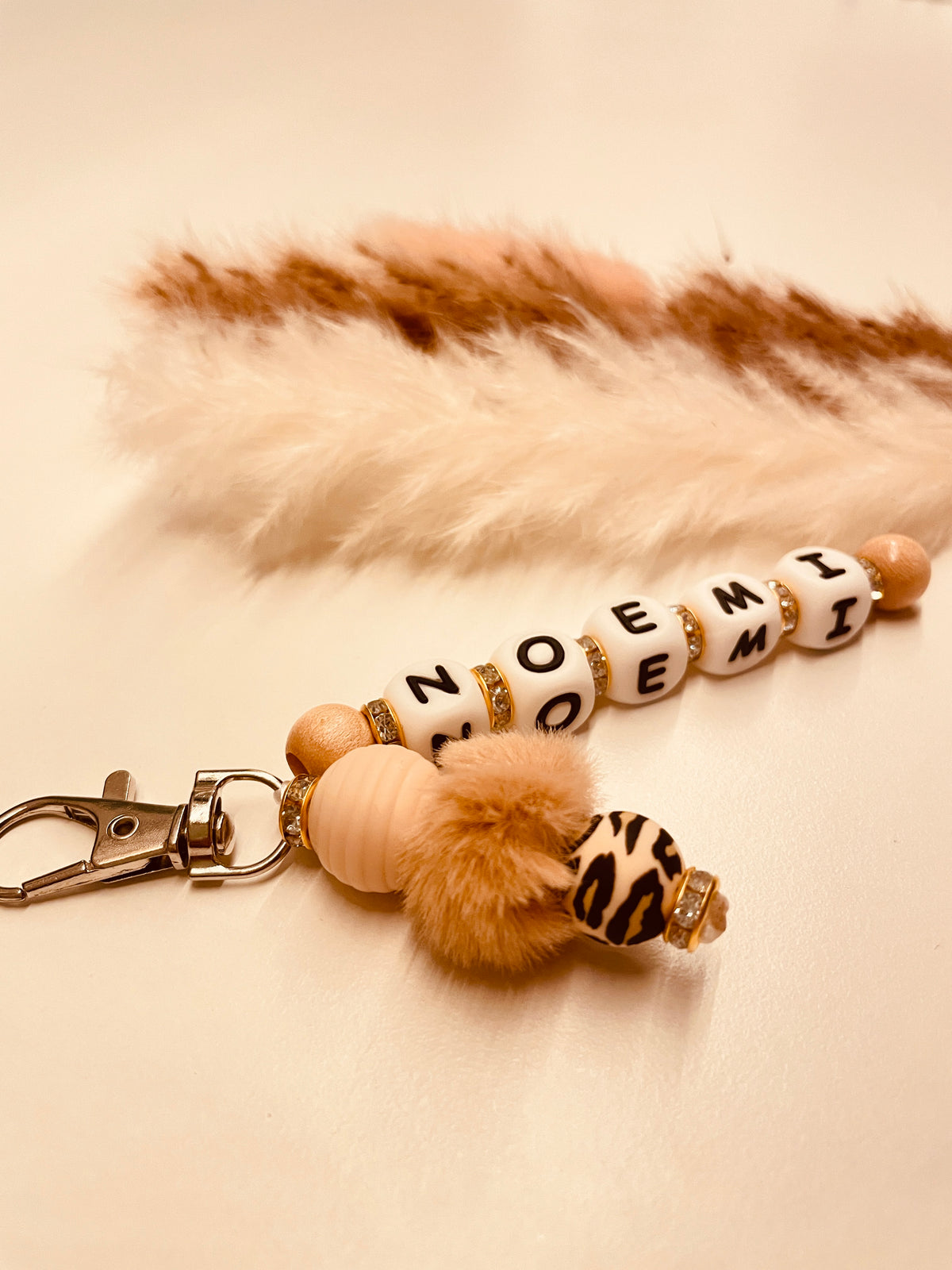 Schlüsselanhänger personalisiert mit Namen Geschenk Leo