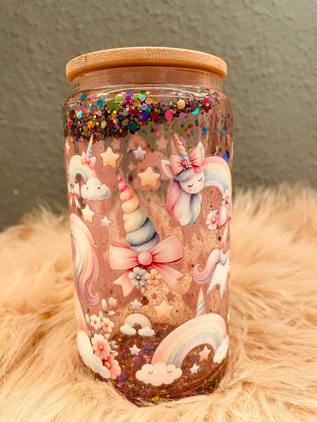 Schneekugelbecher Einhorn