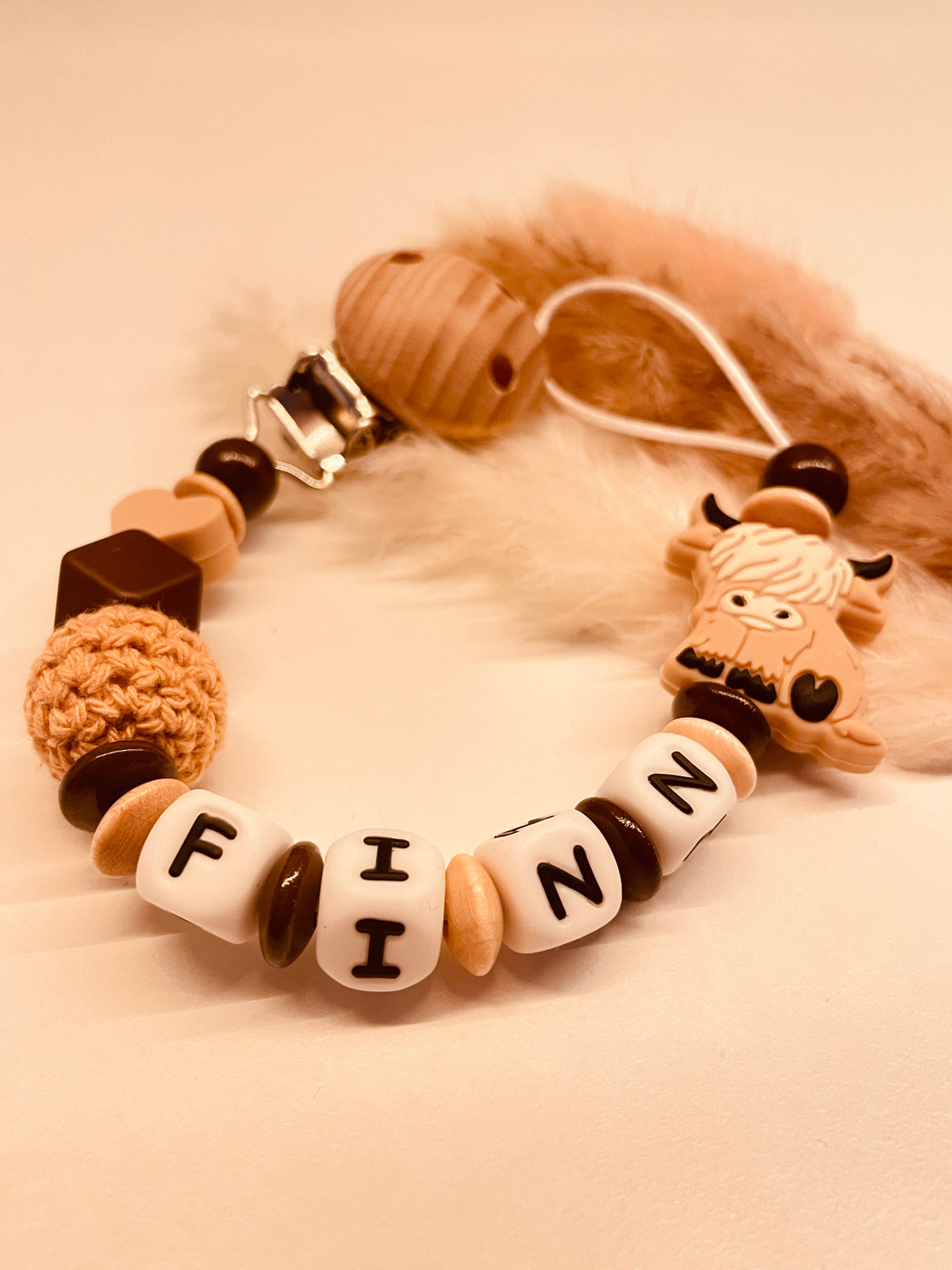 Schnullerkette Highlandcow braun beige