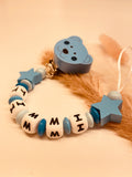 Handgemachte Schnullerkette mit Namen – personalisiertes Babygeschenk